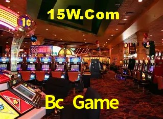 A Ascensão dos Esportes Eletrônicos: Um Novo Paradigma no Entretenimento